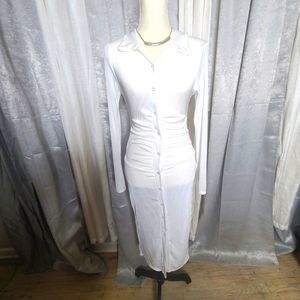MAKE A OFFER!Boohoo woman's sexy gathered slinky textured shirt dress size 0